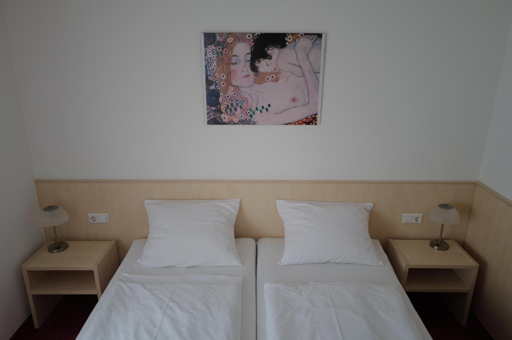 Hotel Am Bad Esslingen am Neckar Ngoại thất bức ảnh