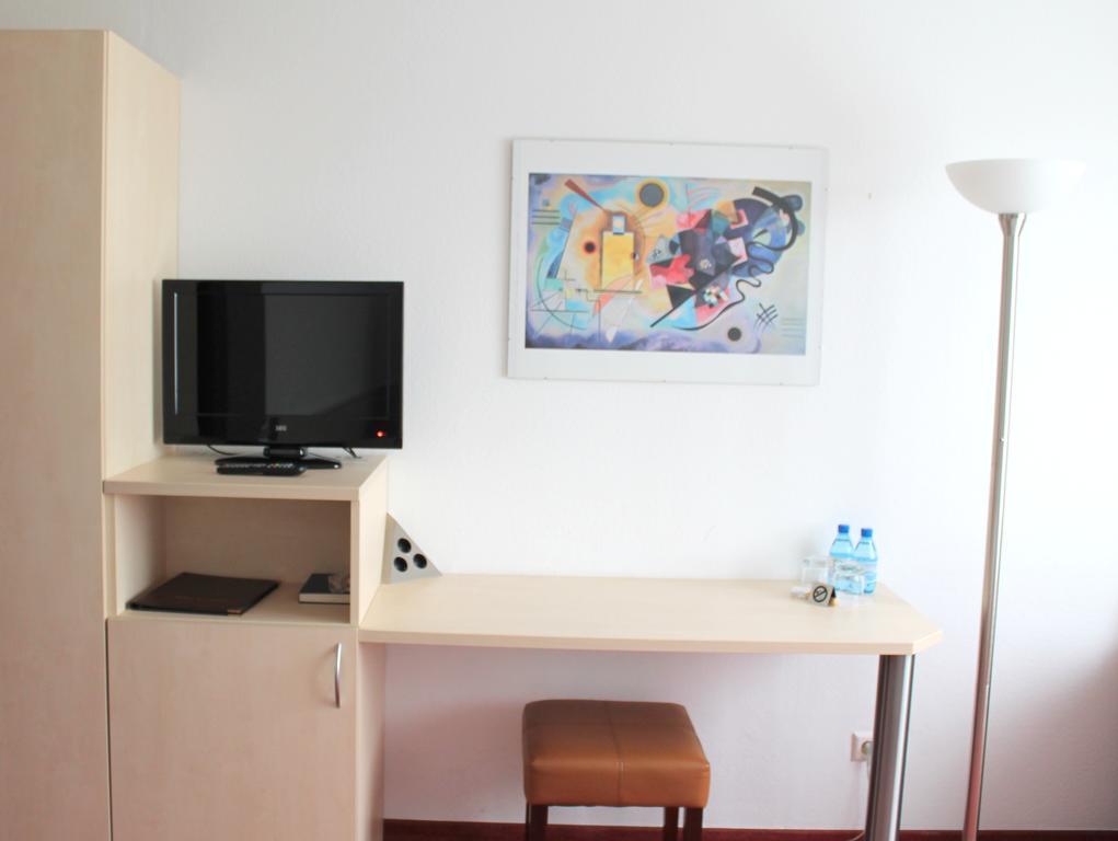 Hotel Am Bad Esslingen am Neckar Ngoại thất bức ảnh